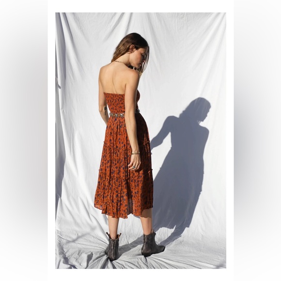 Jen’s Pirate Booty Wildflower Rooftop Skirtdress - Picture 3 of 6